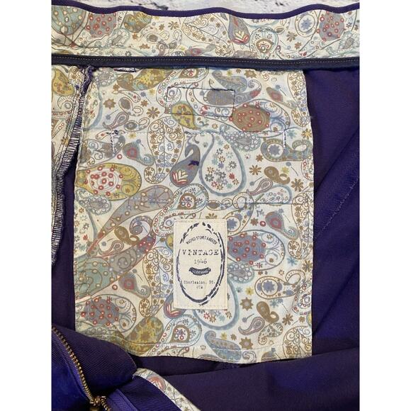 Mens Purple Bulldog Shorts 42 Washed Stoned & Beaten Embroidered 7” Inseam A357 - Picture 10 of 10